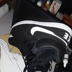 Meet your Posher, Midwest